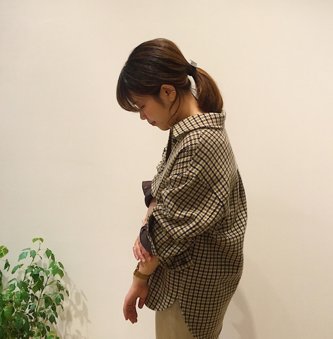 【京阪モール】シャツジャケットでトレンドな装い