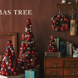 毎年大好評のアフタヌーンティーオリジナルクリスマスツリーが登場！