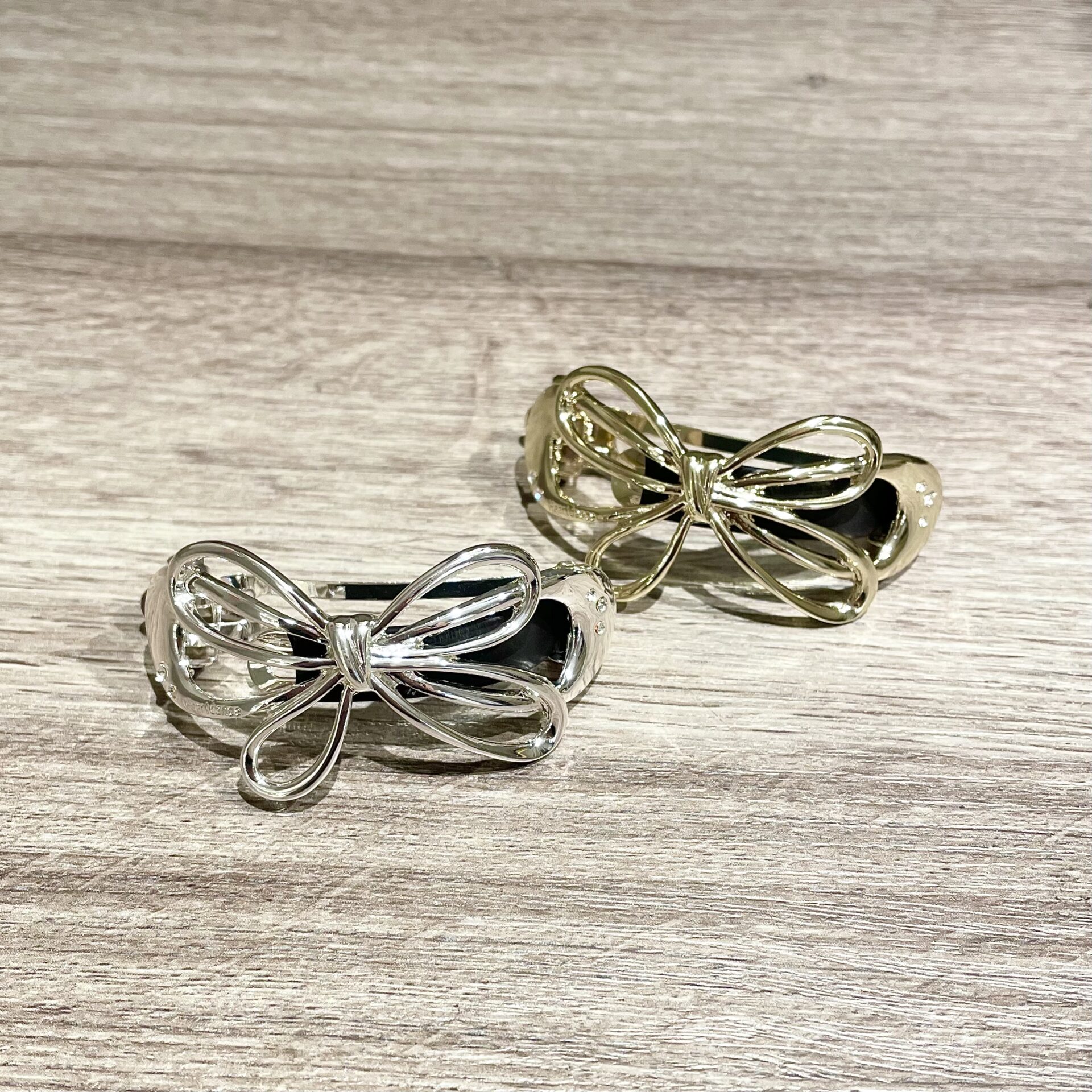 新作⭐︎メタルバレッタ