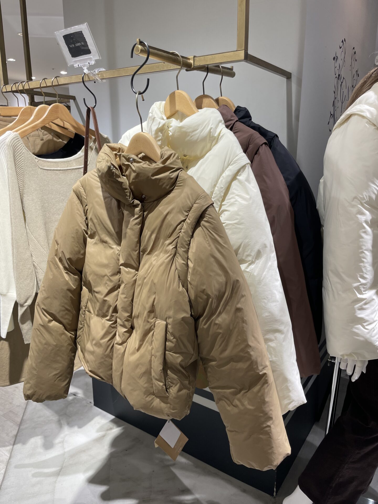 新作アウター入荷♪