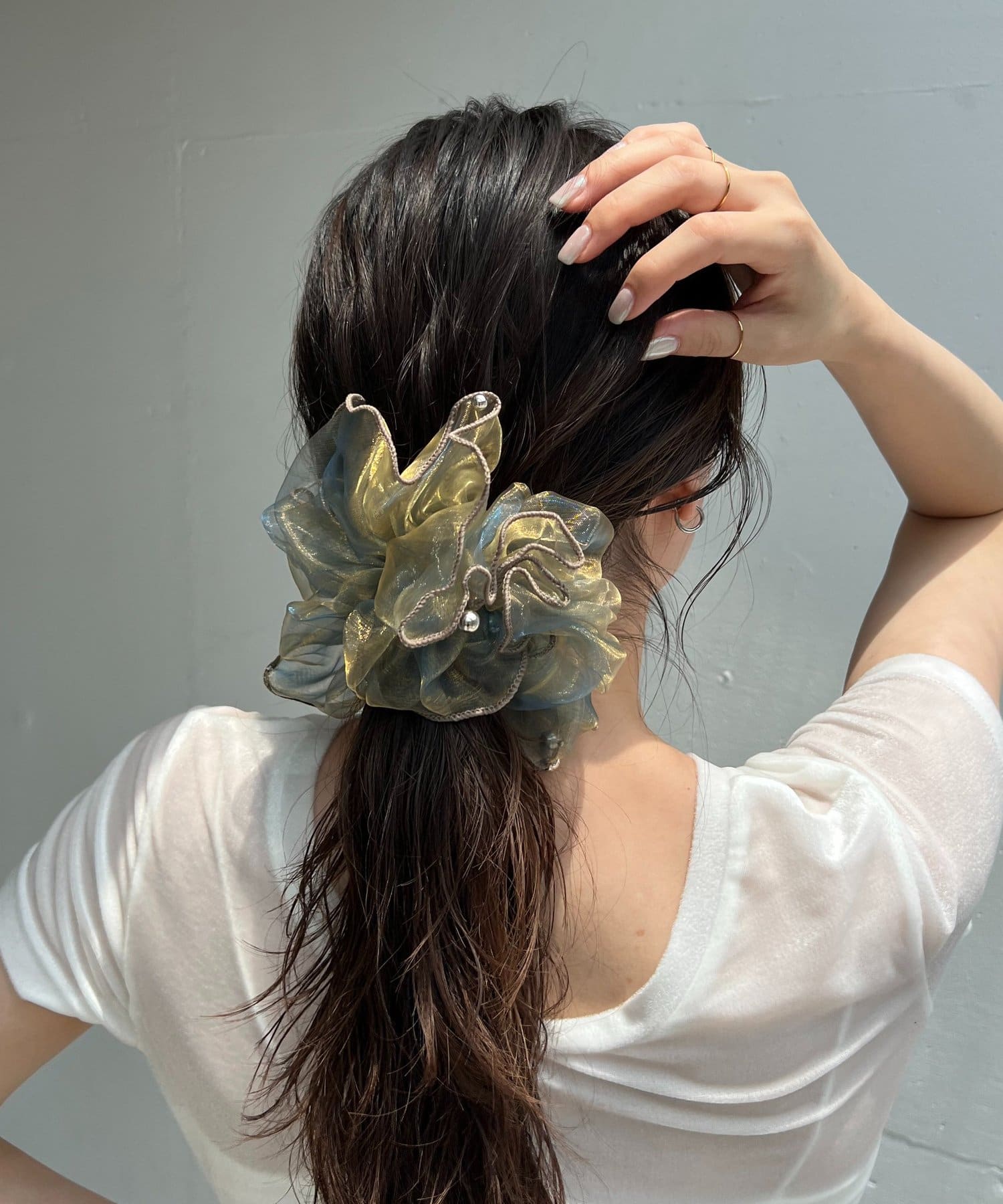 オーガンジーシルバードットシュシュ