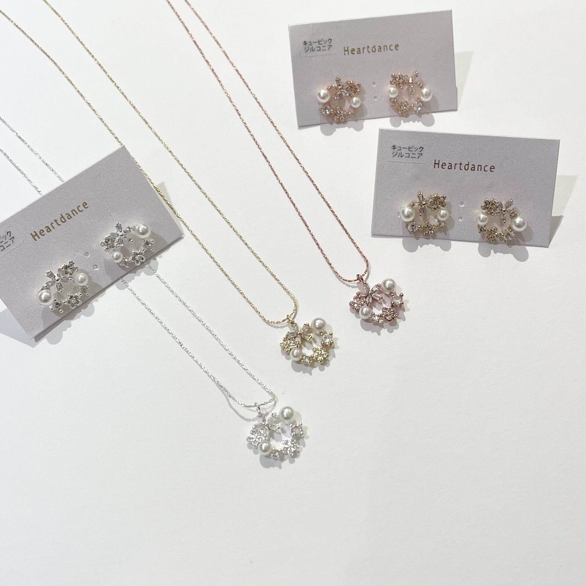 新作⭐︎ピアス&ネックレス