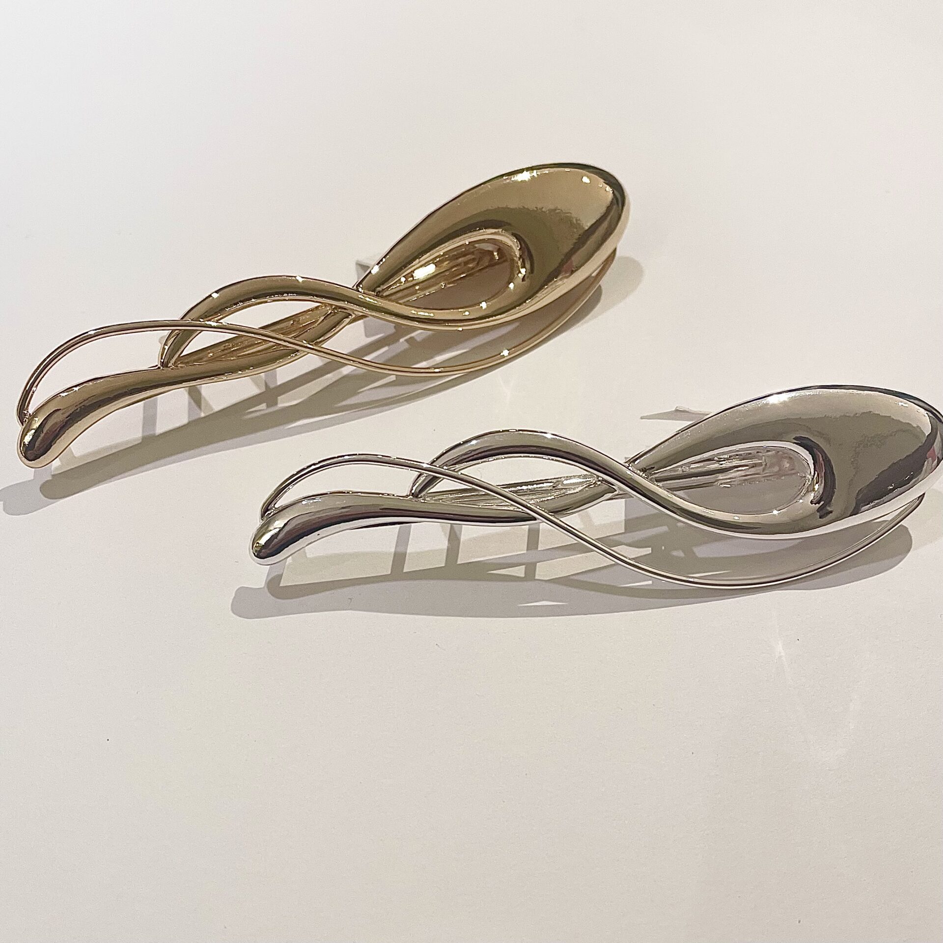 新作⭐︎ヘアクリップ