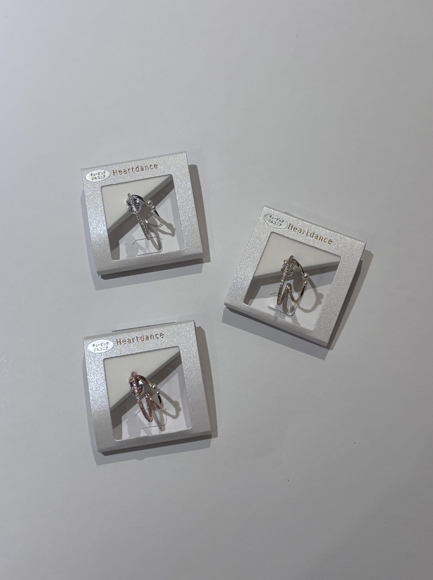 新作⭐︎イヤカフ