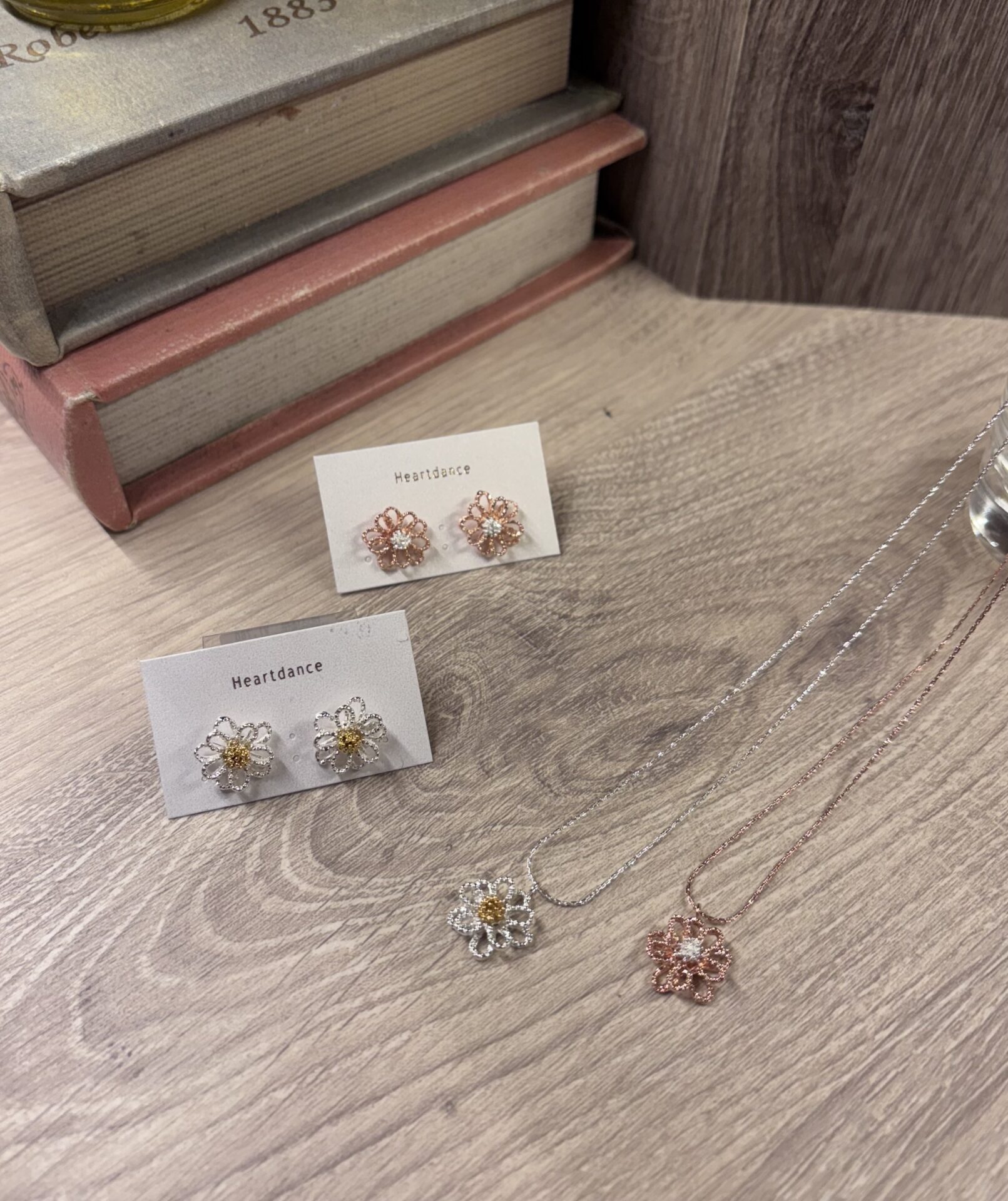 新作⭐︎ピアス＆ネックレス